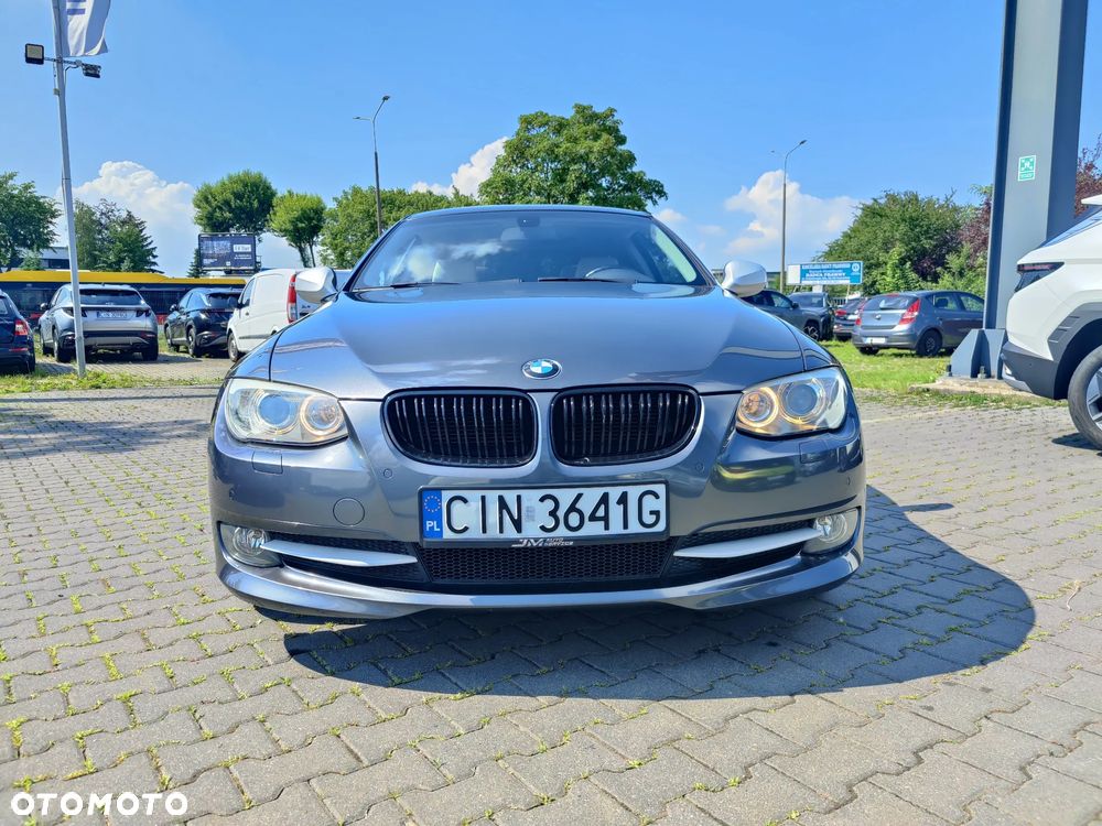 BMW Seria 3 318i Edition Exclusive - 14