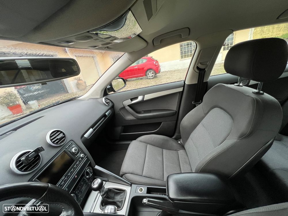 Audi A3 Sportback 2.0 TDI DPF Ambition - 8