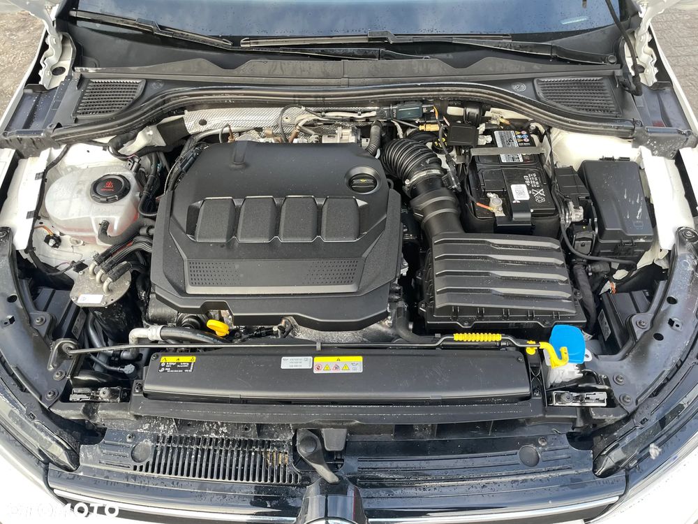 Volkswagen Golf 2.0 TDI Life - 9