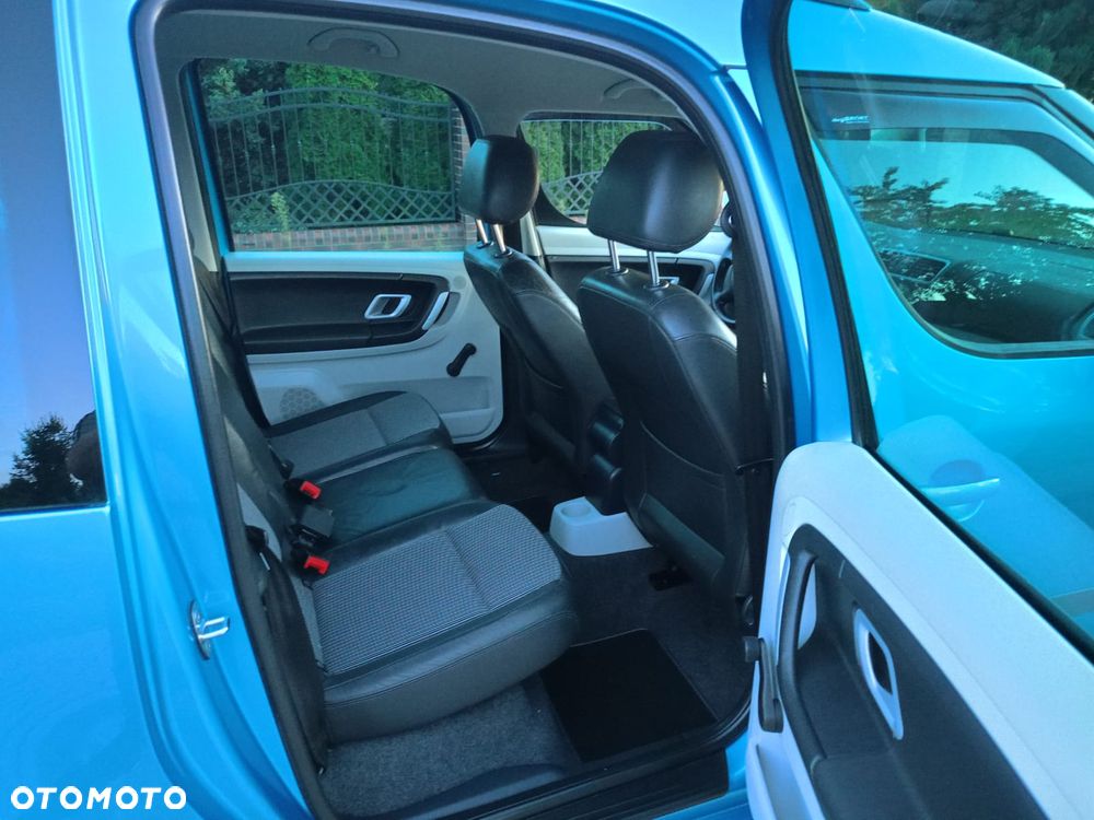 Skoda Roomster - 12