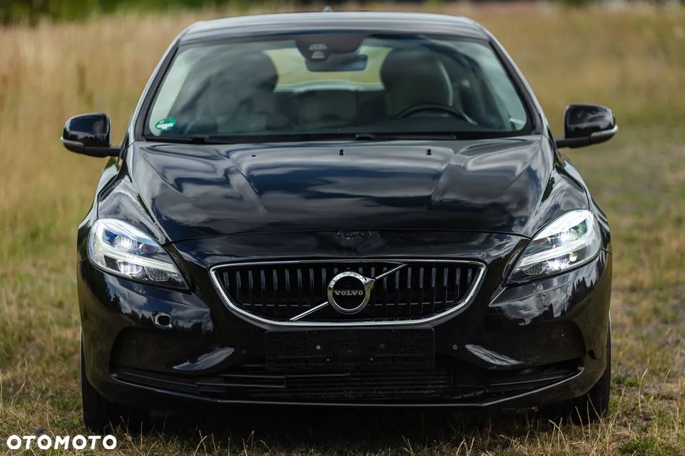 Volvo V40 T2 - 10