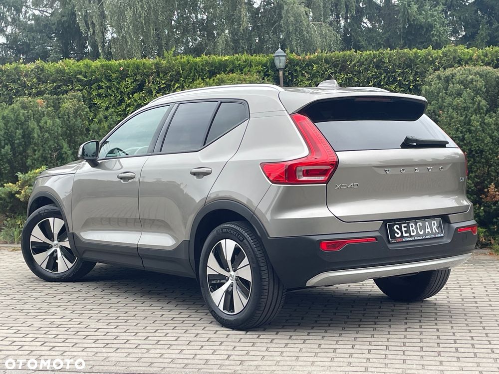 Volvo XC 40 D3 Momentum Pro - 32