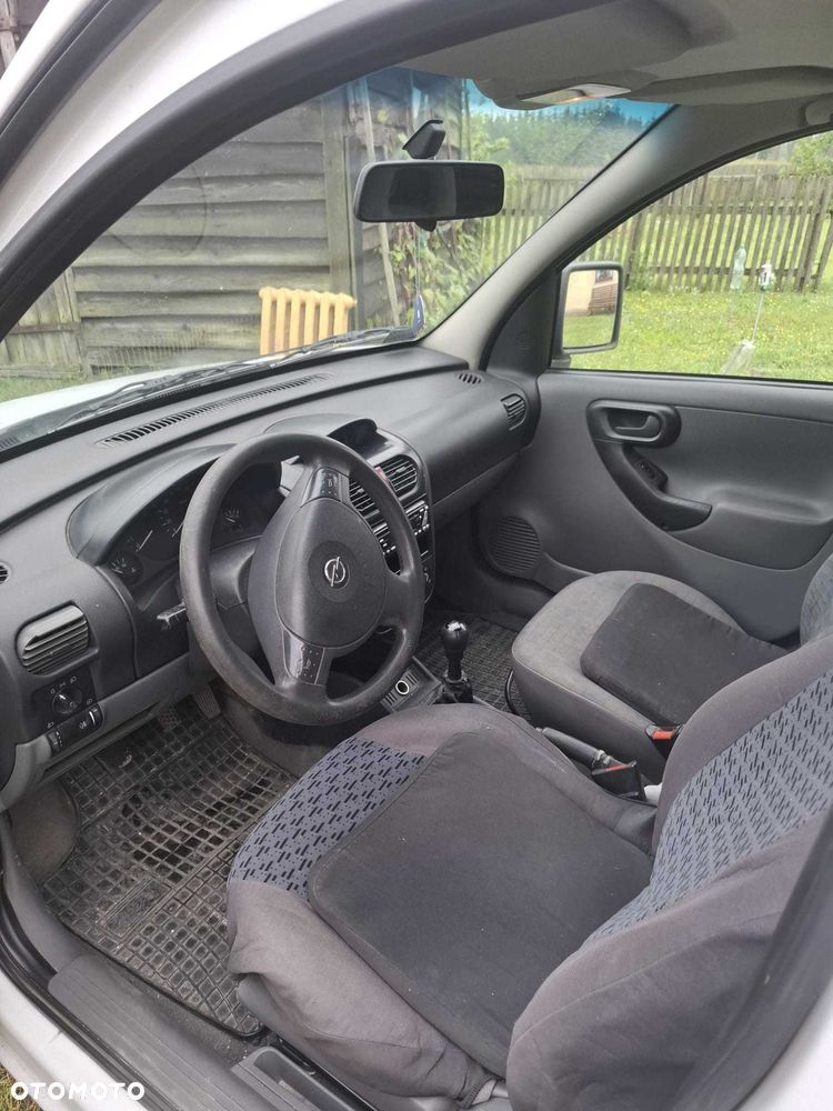 Opel Combo - 8
