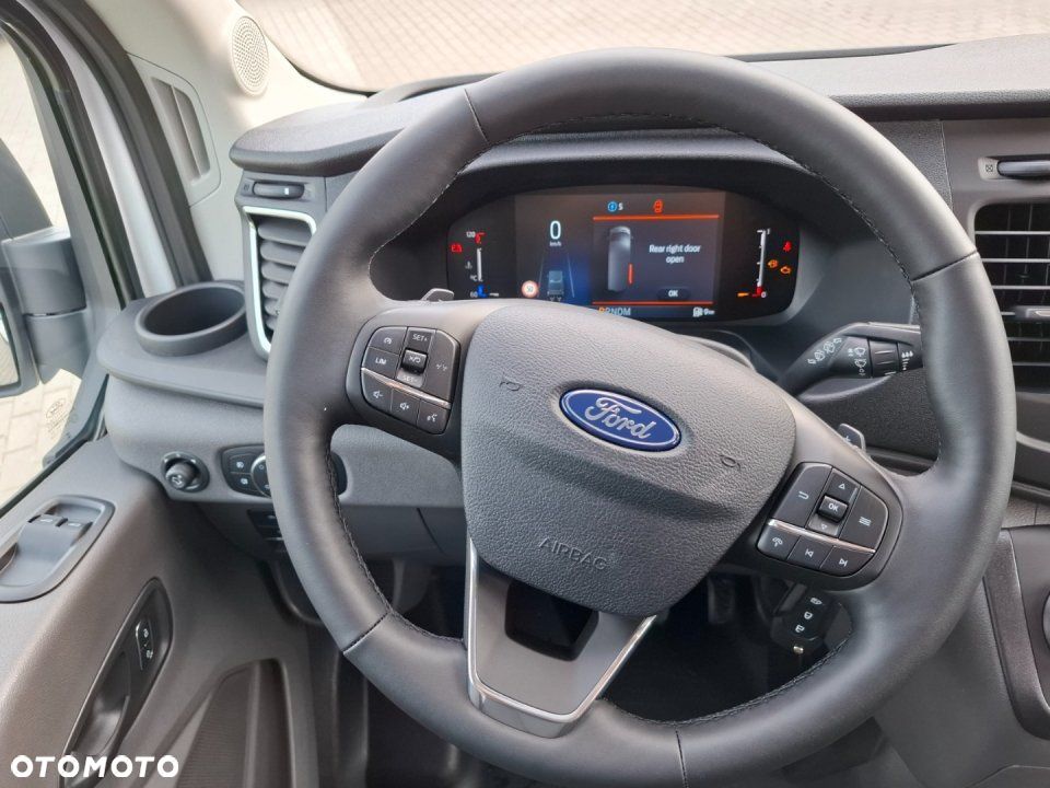 Ford Transit - 14