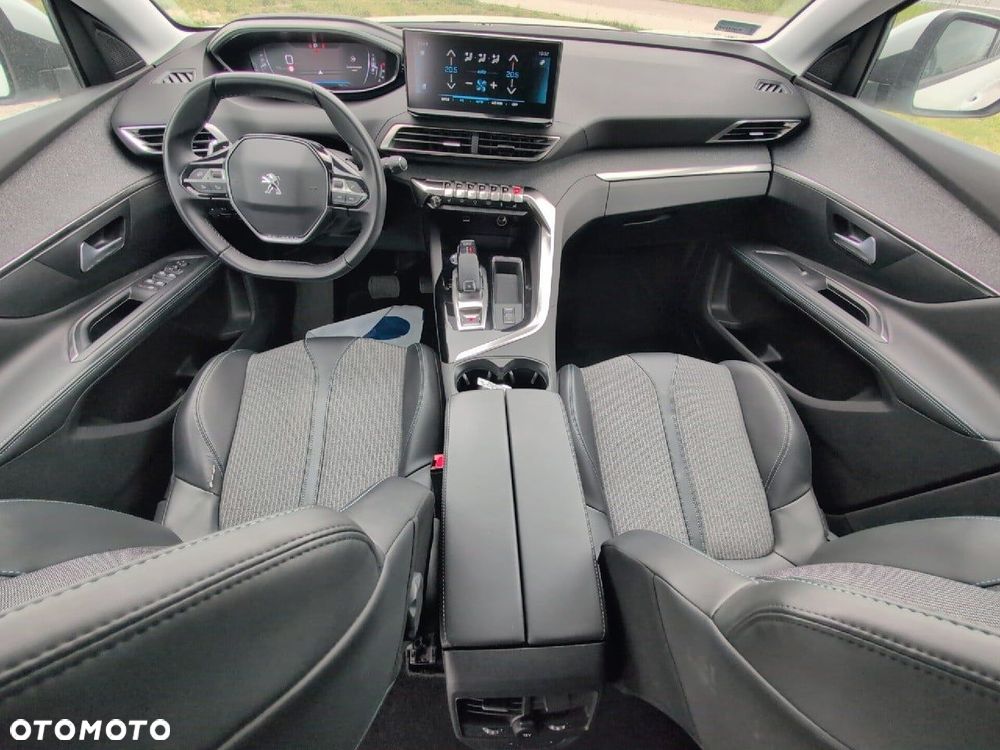 Peugeot 5008 1.2 PureTech Allure Pack S&S EAT8 - 10