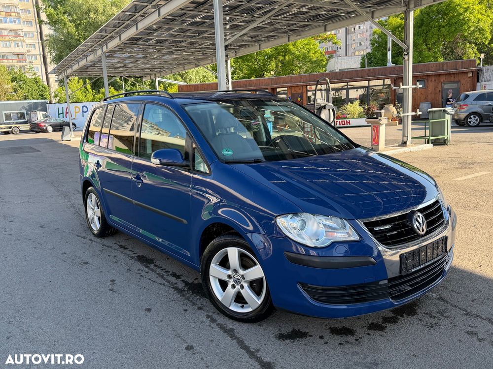 Volkswagen Touran 1.9 TDI DPF Blue Motion Highline - 1