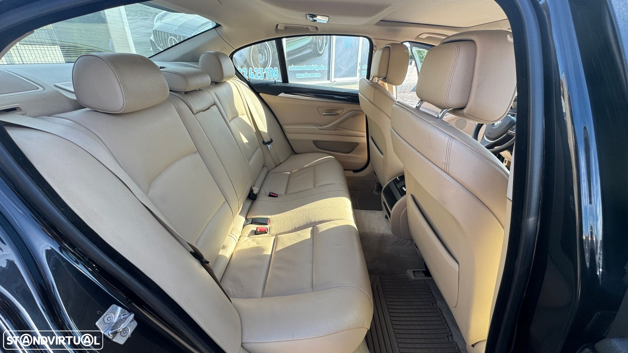 BMW 520 d Exclusive Auto 123g - 28