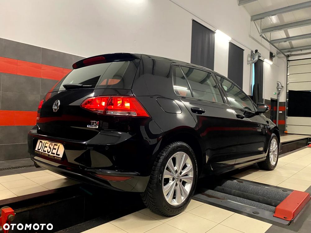 Volkswagen Golf 1.6 TDI BMT Highline - 9