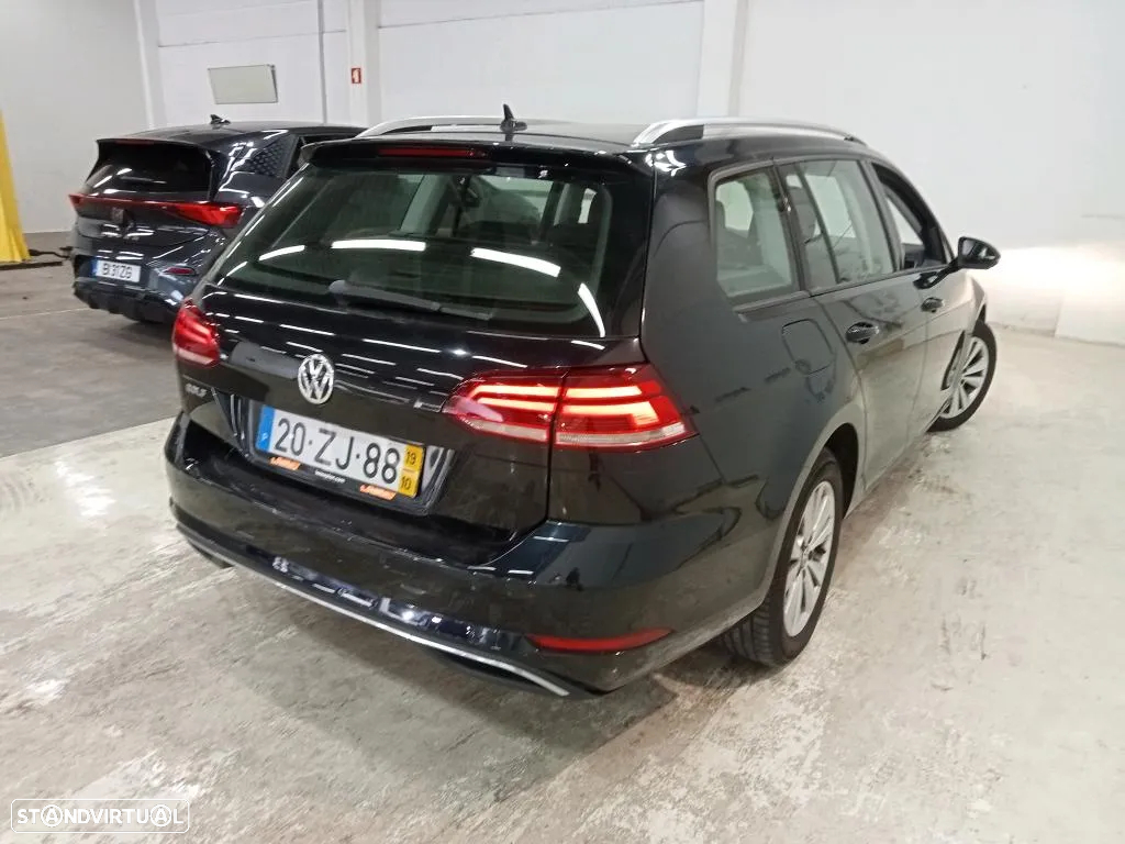 VW Golf Variant 1.6 TDi Confortline - 3