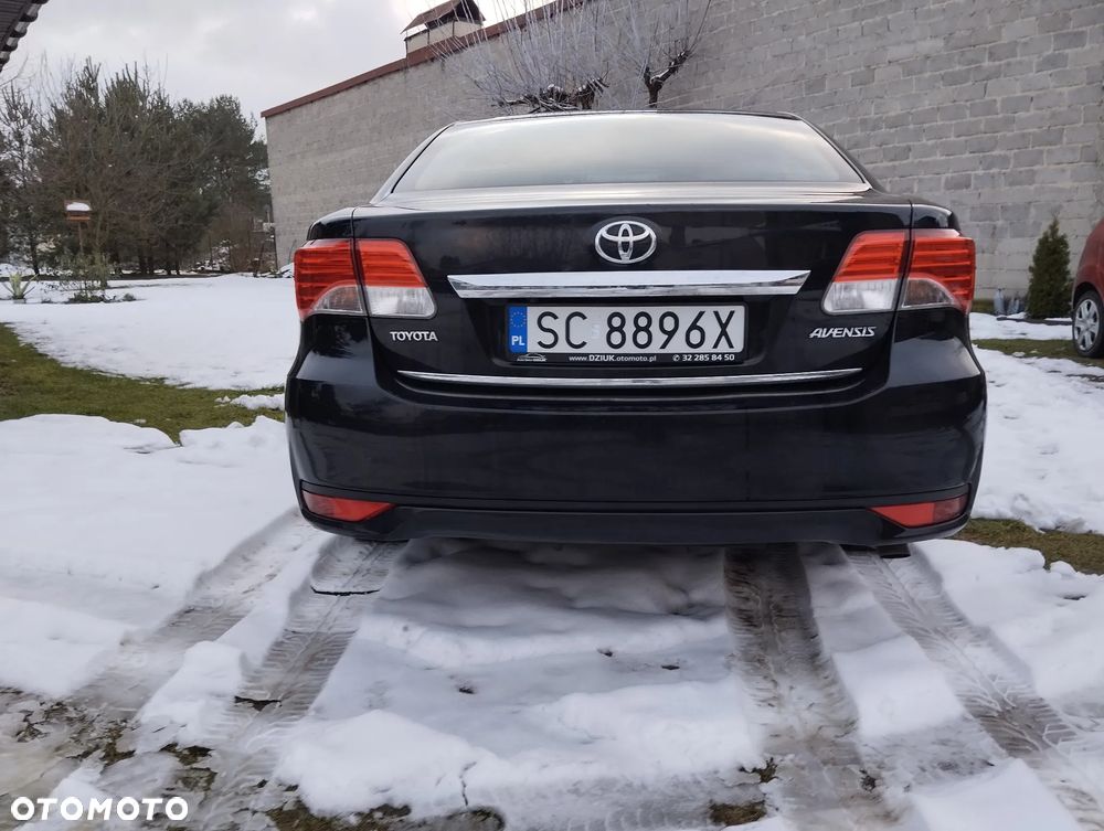 Toyota Avensis 2.0 D-4D Premium - 17