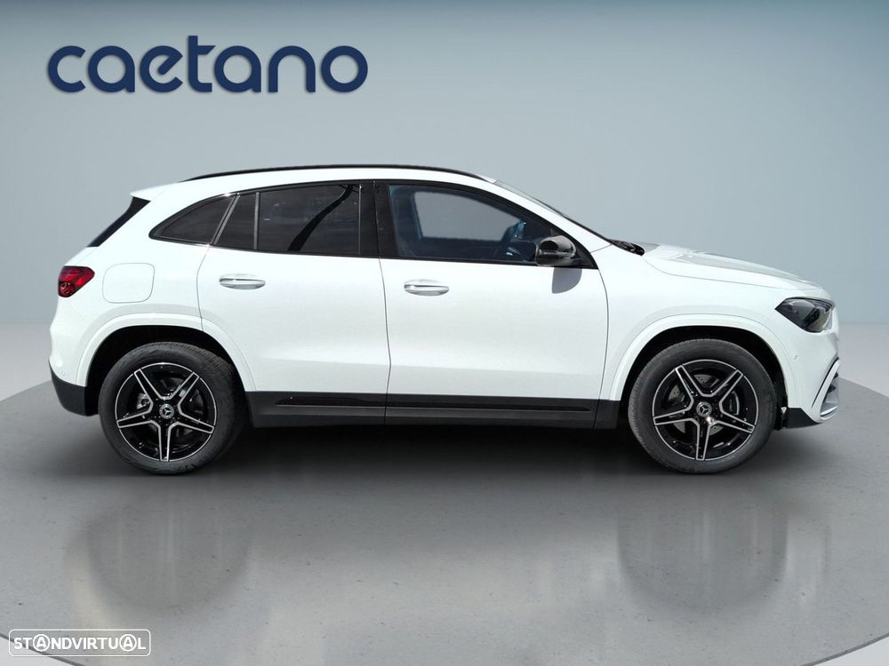 Mercedes-Benz GLA 250 e AMG Line - 9