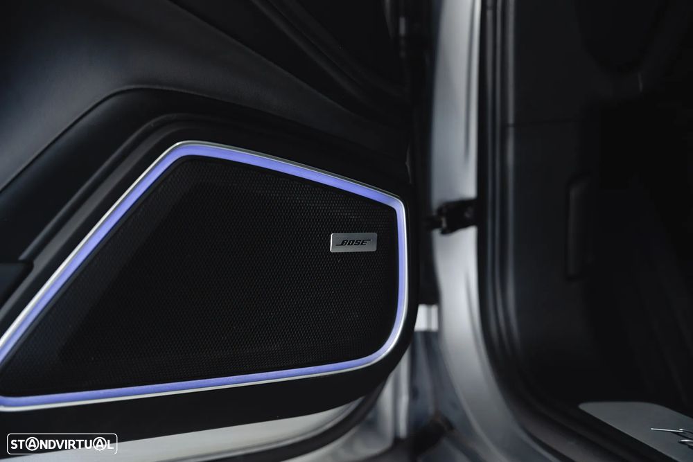 Porsche Panamera Sport Turismo 4 E-Hybrid Edition 10 Anos - 24