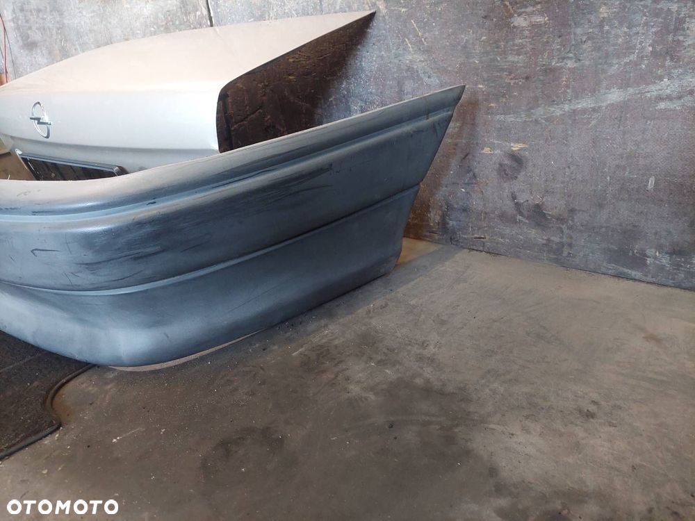 KOMPLETNY TYŁ KLAPA BAGAŻNIKA ZDERZAK TYŁ LAMPY OPEL ASTRA F SEDAN Z489 - 5