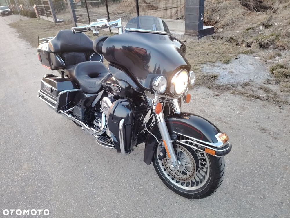 Harley-Davidson FLHTCU Ultra - 16