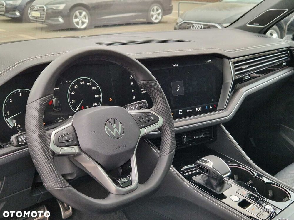 Volkswagen Touareg 3.0 V6 TDI 4Motion R-Line - 11