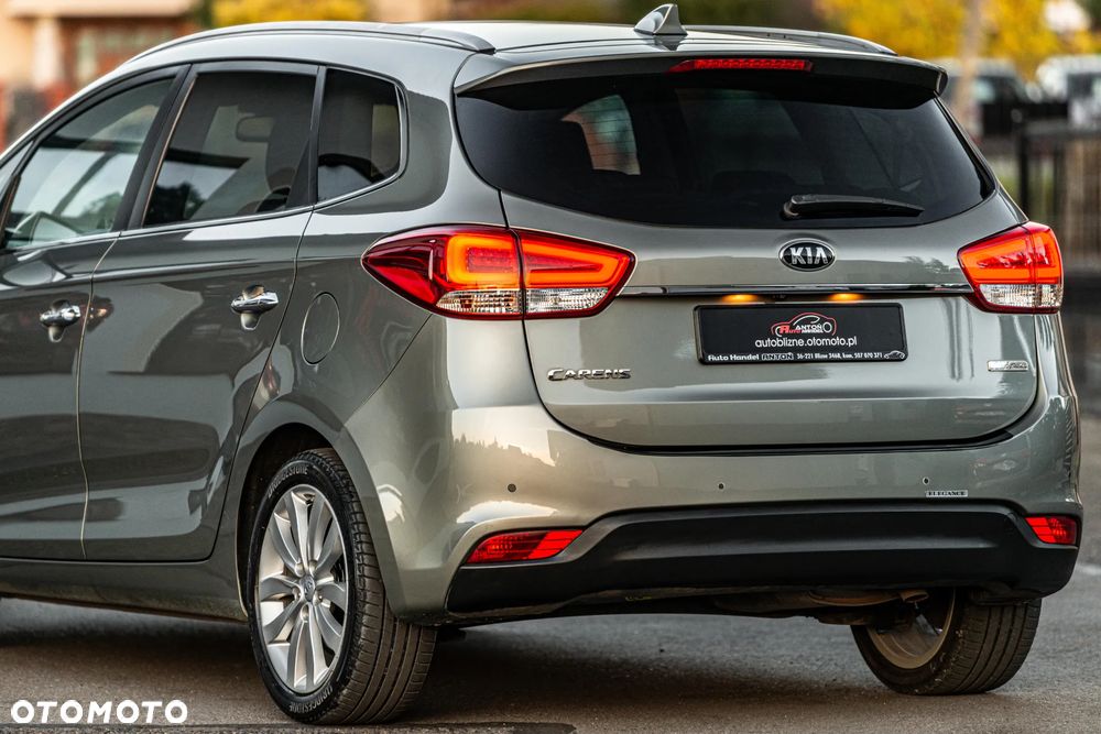 Kia Carens 2017 photo 5