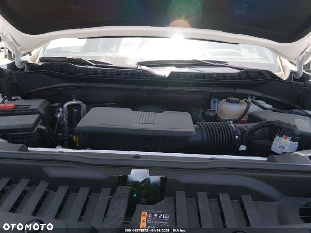 Chevrolet Silverado - 10