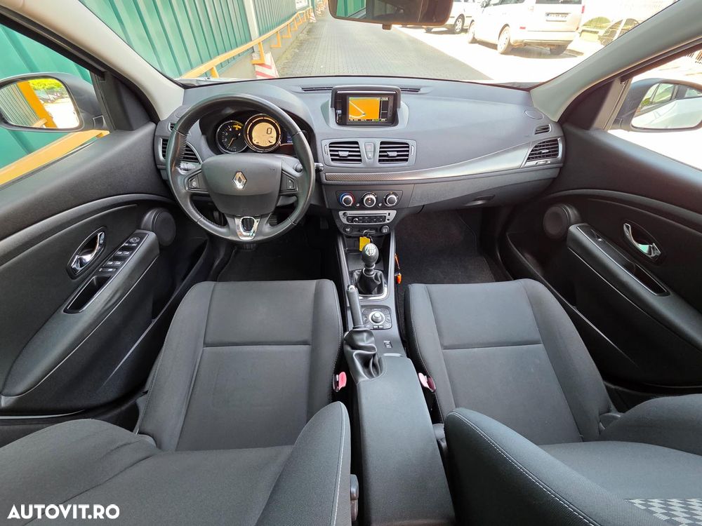 Renault Megane dCi 110 FAP Paris Business - 5