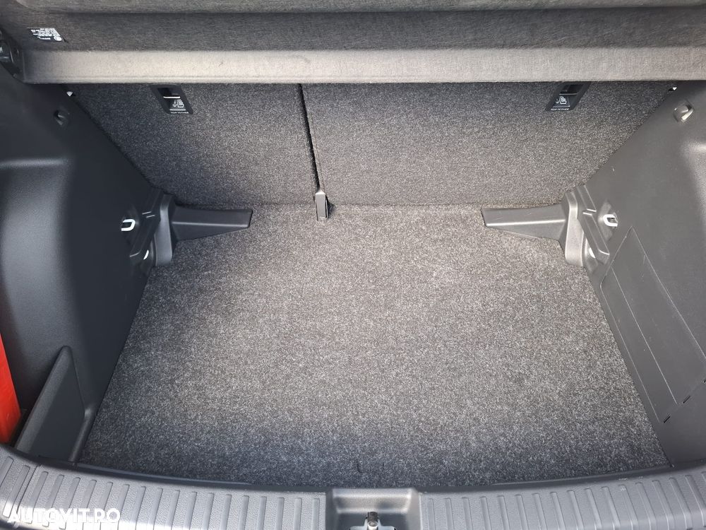 Skoda Fabia 1.0 TSI 95 CP Selection - 28