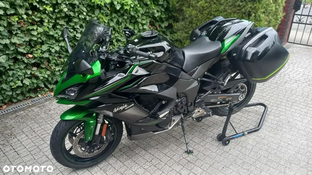 Kawasaki Ninja 1000 SX - 1