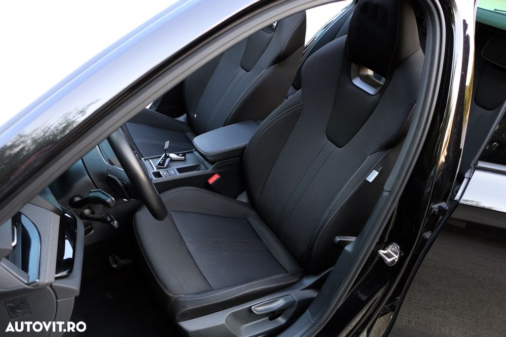 Skoda Octavia 2.0 TDI DSG Sportline - 18
