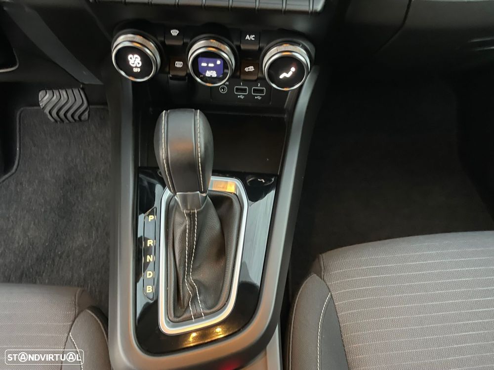 Renault Arkana 1.6 E-Tech Business - 32