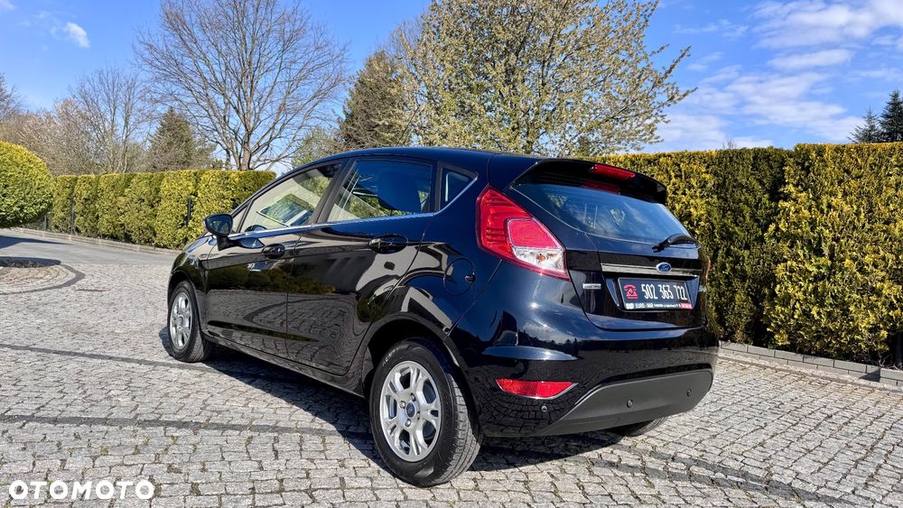 Ford Fiesta 1.6 TDCi Titanium - 12