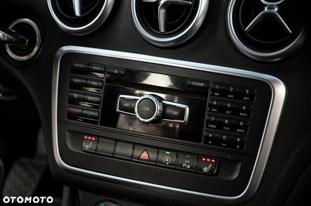 Mercedes-Benz Klasa A 180 Peak Edition - 18