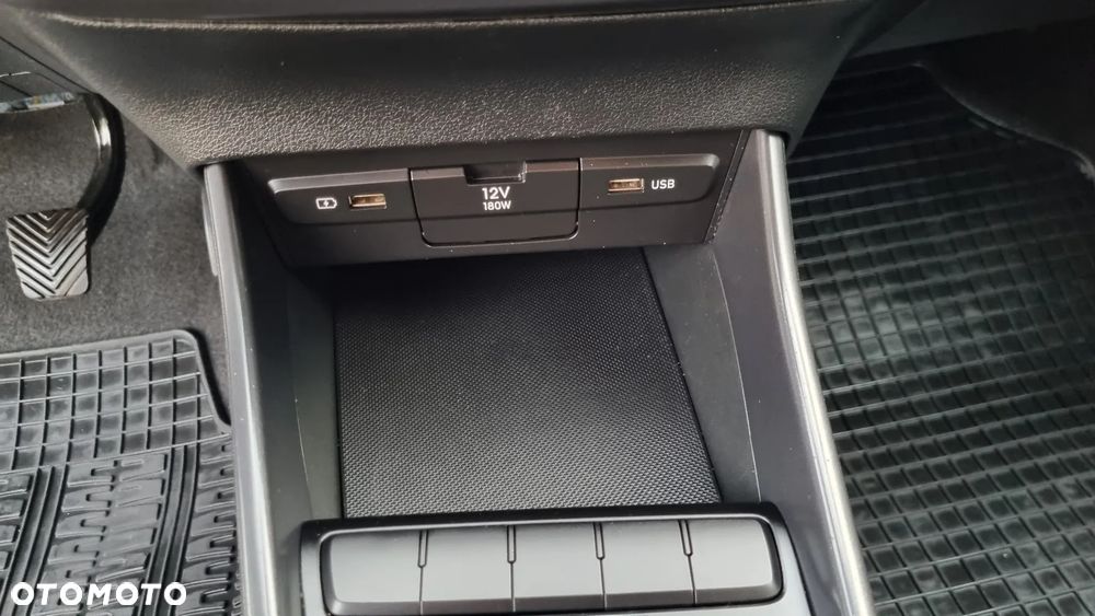 Hyundai i20 1.2 Select - 23