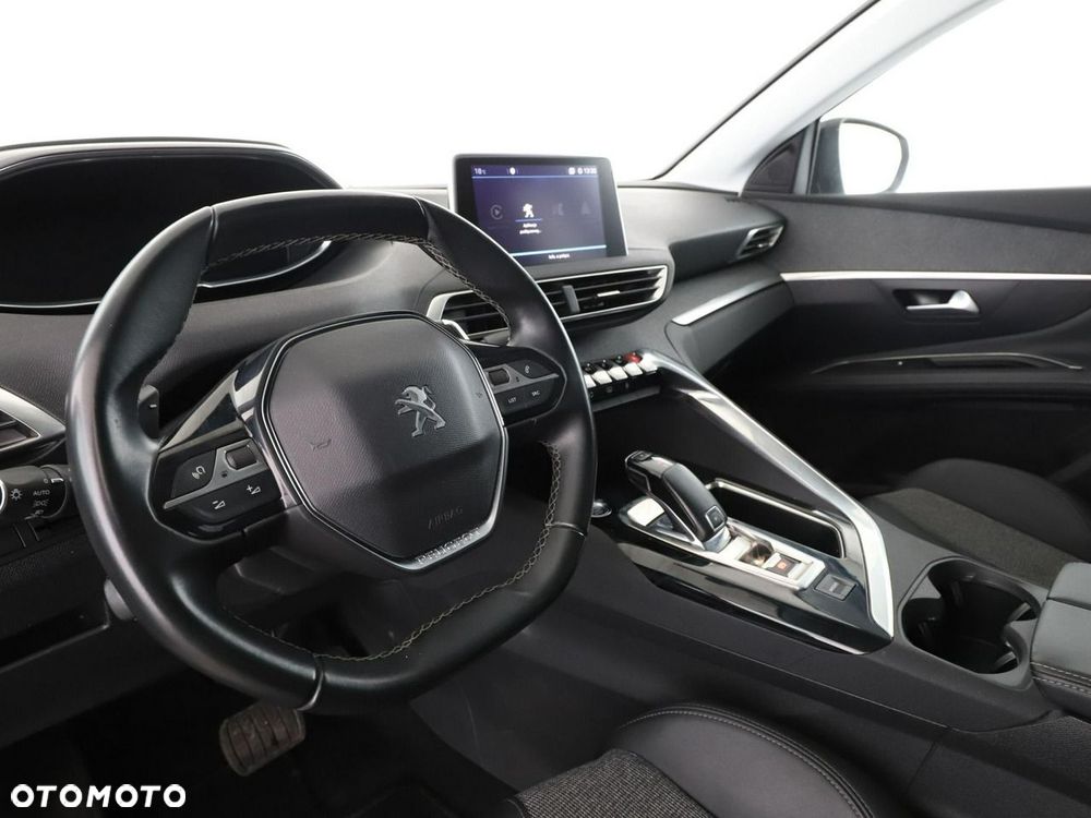 Peugeot 3008 1.2 PureTech GPF Allure S&S EAT8 - 16