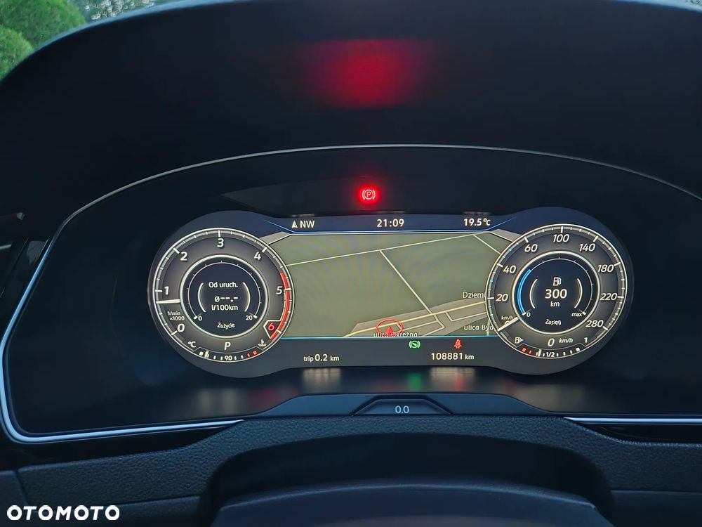 Volkswagen Arteon 2.0 TDI SCR R-Line DSG - 36