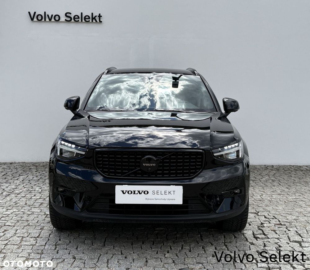 Volvo XC 40 - 4