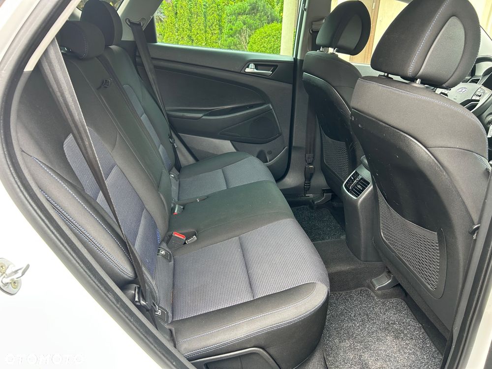 Hyundai Tucson blue 1.7 CRDi 2WD Passion - 24