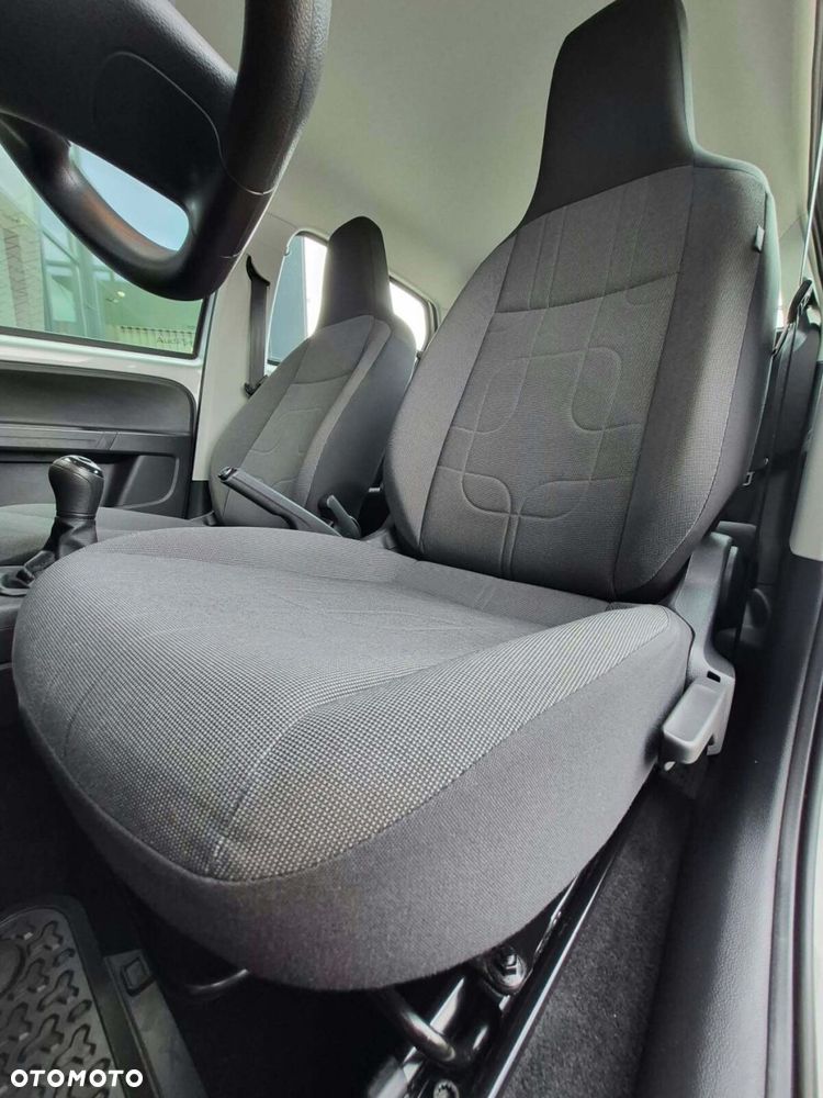Volkswagen up! 2016