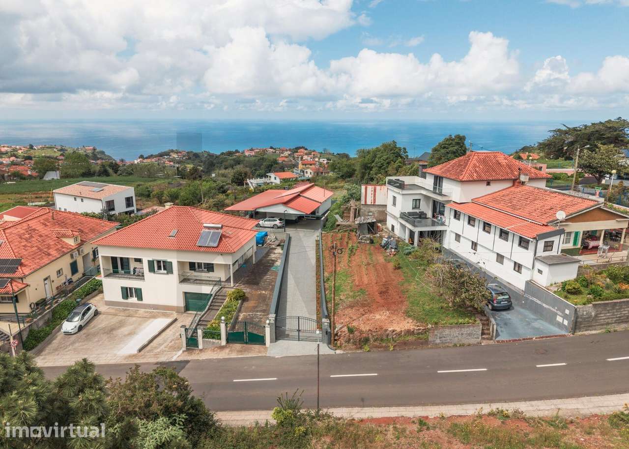 Moradia T2 térrea moderna em Santana - Grande imagem: 2/23