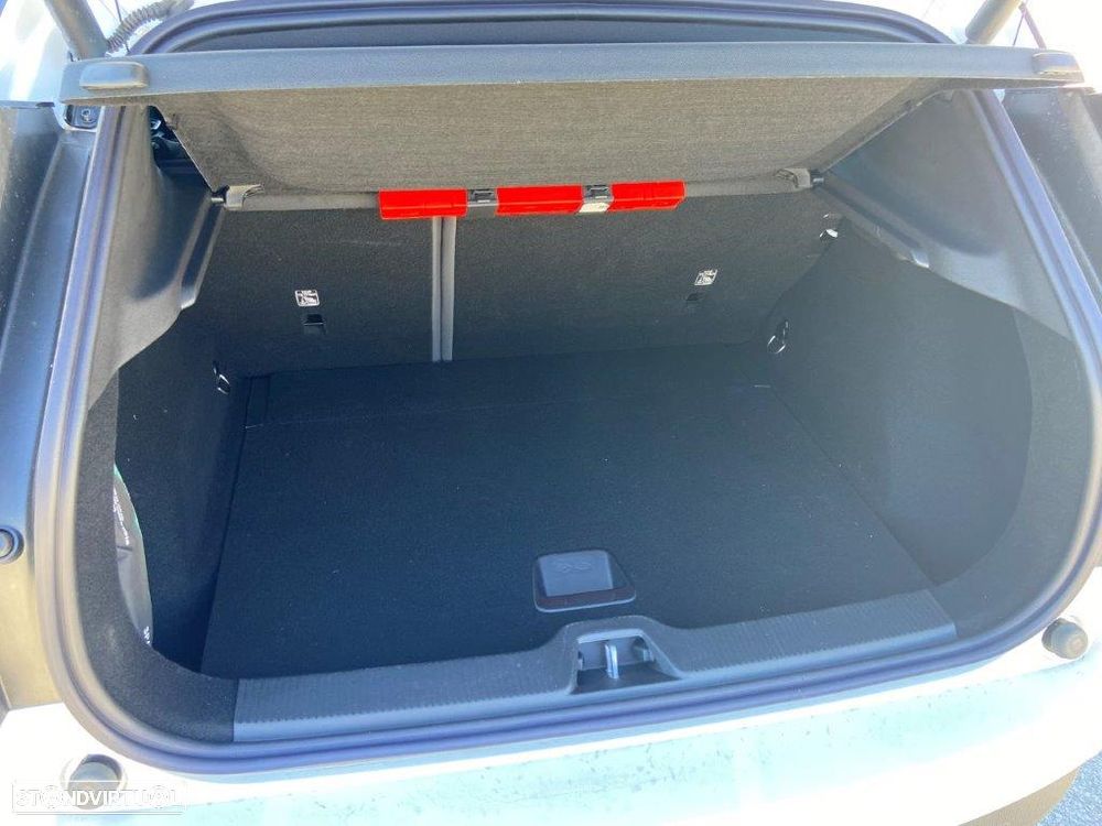 Volvo EX30 51 kWh Single Motor Plus - 14