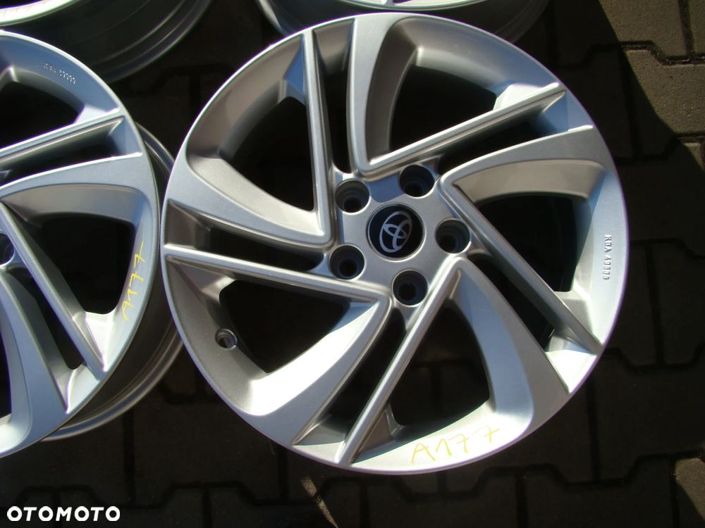 a177 5x114,3 Toyota Auris Corolla Avensis C-HR Camry Corolla Cross 7Jx17 - 3
