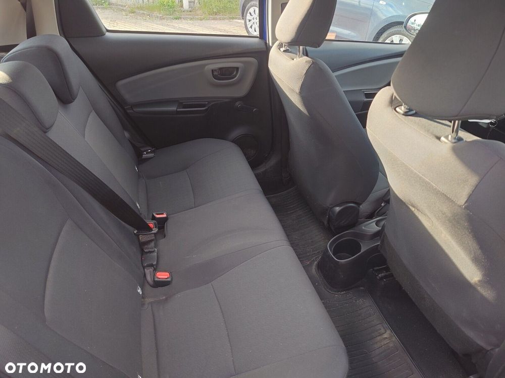Toyota Yaris - 22