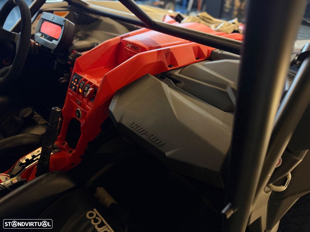 Can-Am Maverick X3 Maverick X3 RC 2022 c/passaporte técnico + atrelado + equipamento origem - 43
