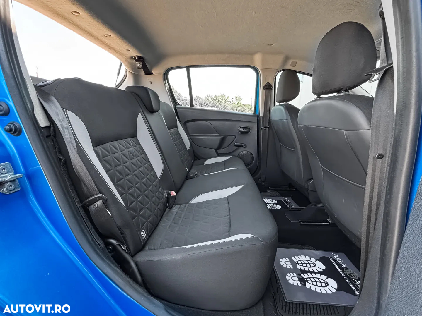 Dacia Sandero - 10