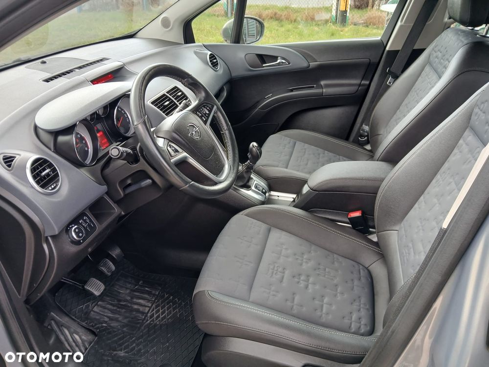 Opel Meriva - 14