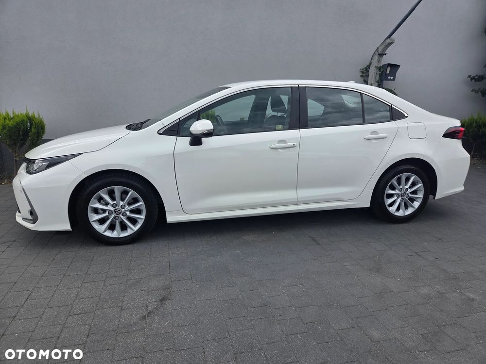 Toyota Corolla - 4