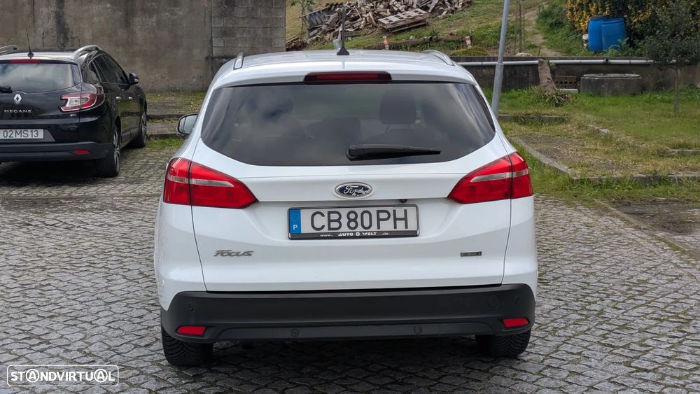Ford Focus 1.0 EcoBoost S&S Titanium - 5