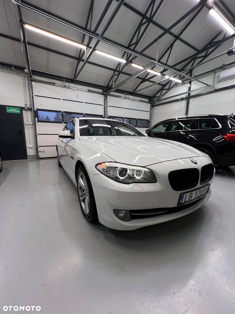 BMW Seria 5 520d Touring - 1