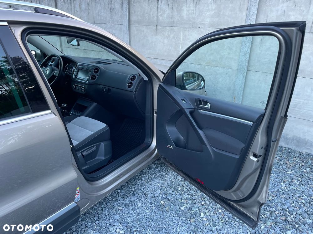 Volkswagen Tiguan - 21