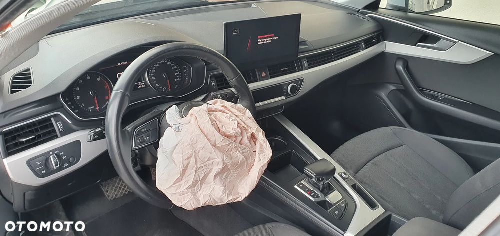 Audi A4 Limousine - 10