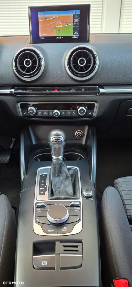 Audi A3 Sportback 1.8 TFSI S tronic Ambition - 12
