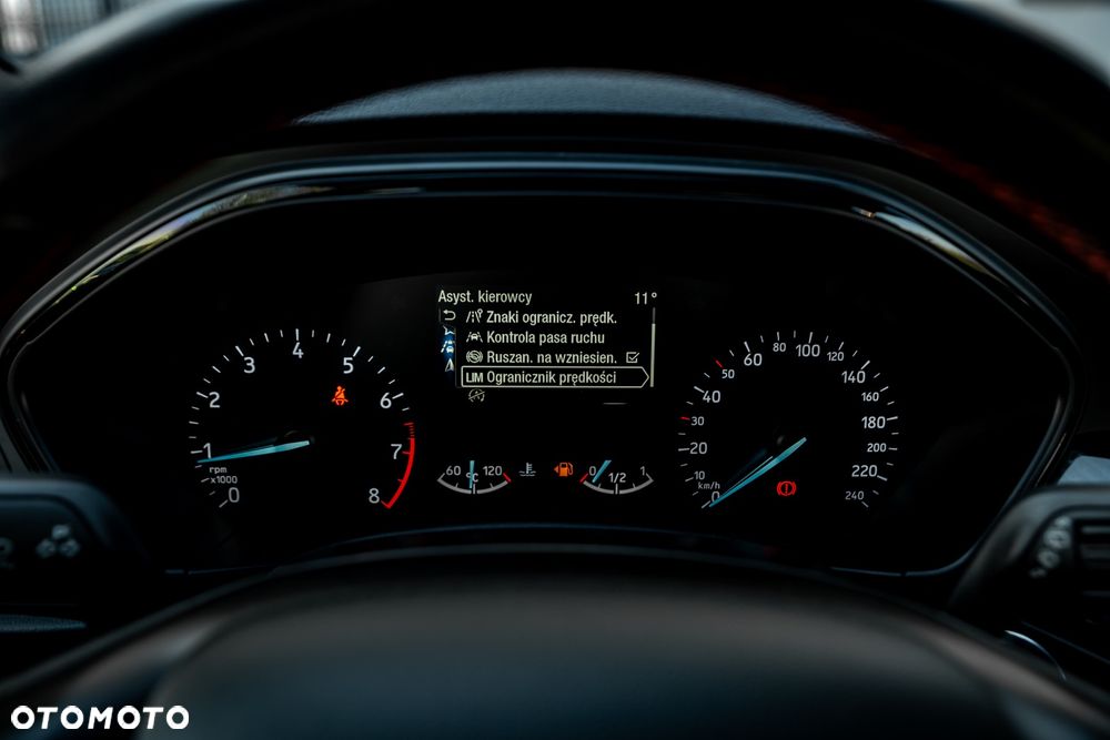 Ford Focus 1.0 EcoBoost Start-Stopp-System ST-LINE - 32