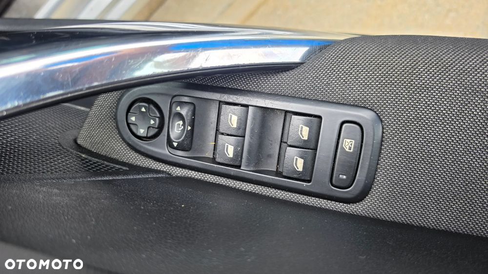 Peugeot 308 CC - 16