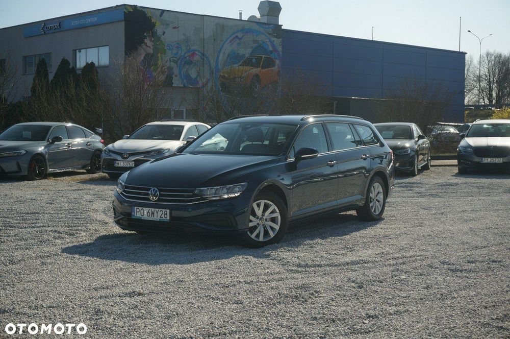 Volkswagen Passat Variant 2.0 TDI EVO Essence - 3